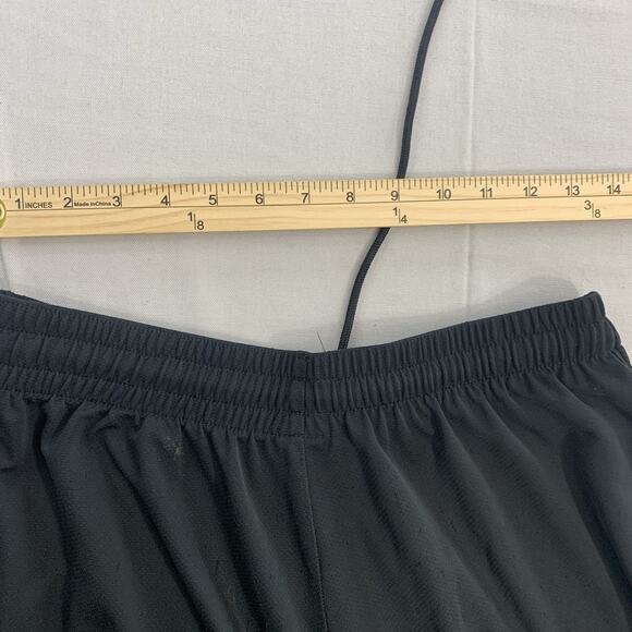 *SOLD ** Nike Air Jordan Shorts Mens Large Black Basketball Workout Gym Jumpman - Picture 6 of 8